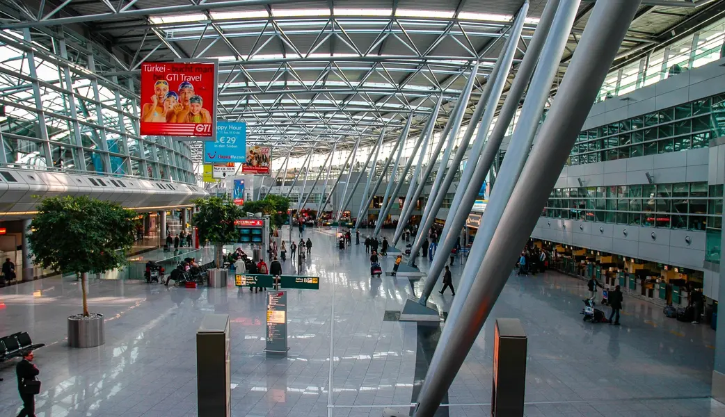 Is Airport Wi-Fi Safe? Why Travelers Should Never Rely on It