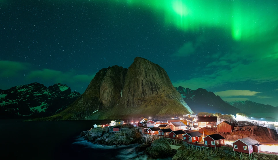 Northern Lights Travel Guide: Best Places and Times to See the Aurora